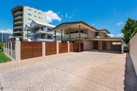 City-ville Luxury Apartments & Motel - Accommodation Perth 2