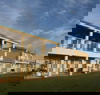 Lakeview Motel  Apartments - Accommodation Perth