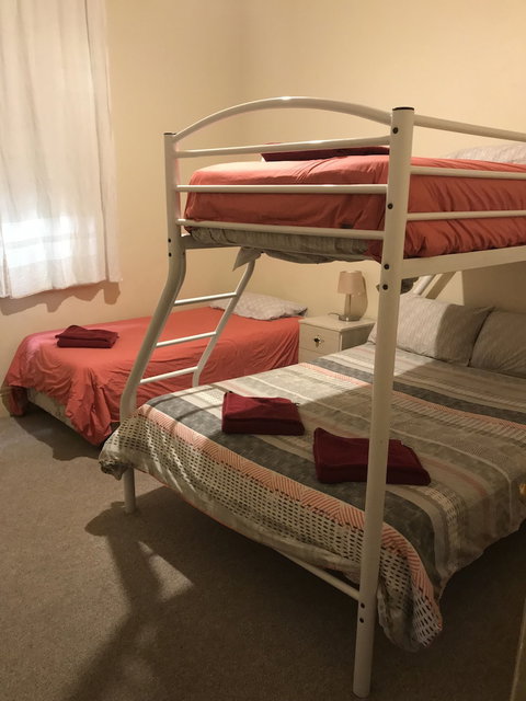 Travelway Motel - Accommodation Perth 4