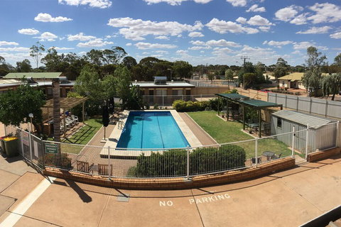 Acacia Ridge Motor Inn - Accommodation Perth 2