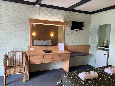 Gloucester Motel - Perth Resorts 4