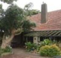 COLWYN HOUSE  STABLE COTTAGE B B - Accommodation Perth