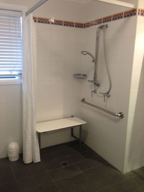 Albert Motel - Accommodation Perth 6