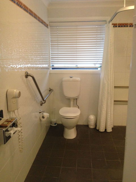 Albert Motel - Accommodation Perth 3