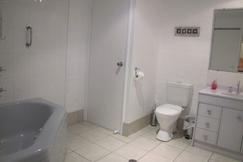 Apollo Apartments - Accommodation Perth 5