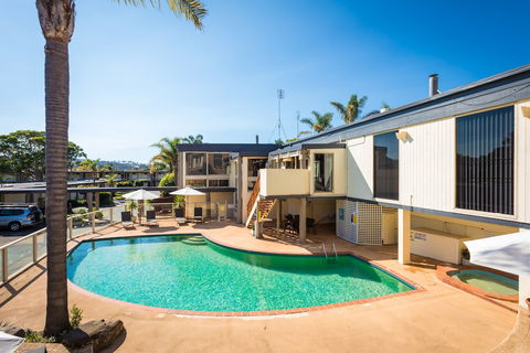 Black Dolphin Resort Motel & Apartments - Accommodation Perth 3