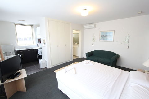 Drummond Apartments Services - Perth Resorts 6