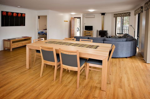 Margaret River Hideaway - Perth Resorts 6