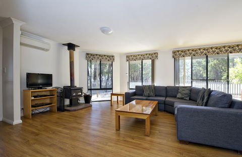 Margaret River Hideaway - Perth Resorts 3