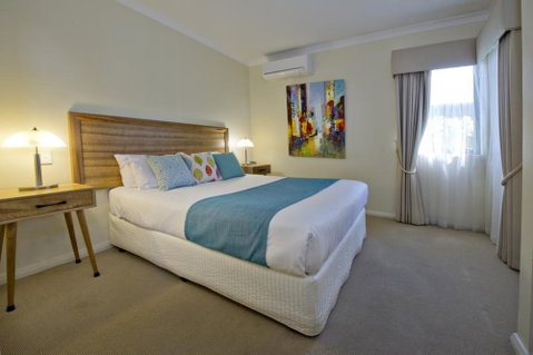 Vintages Accommodation - Accommodation Perth 5