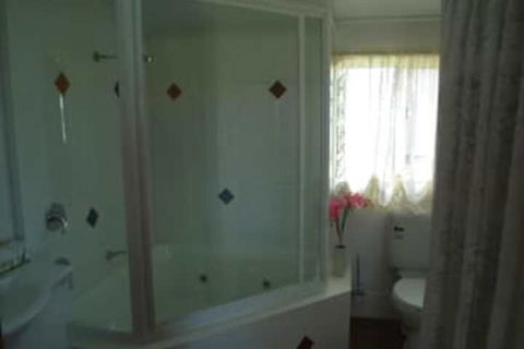 Lee Farm Stay Cottages - Accommodation Perth 6