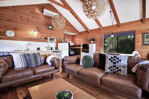 Kangaroo Valley Timber Cabin - Perth Resorts 3