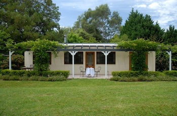 Crystal Creek Meadows Luxury Cottages - Perth Resorts 1