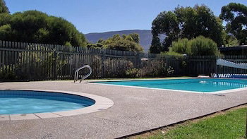 Halls Haven Holiday Units - Perth Resorts 3