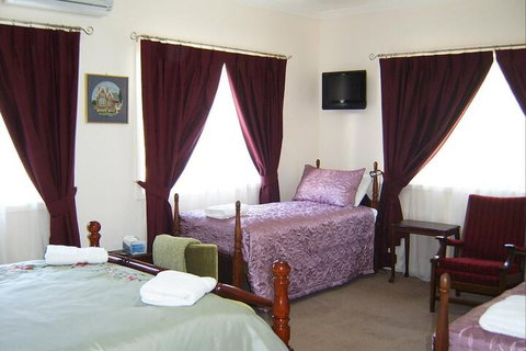 Gloucester On Avon Bed & Breakfast - Accommodation Perth 5
