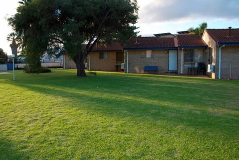 Esperance Beachfront Resort - Accommodation Perth 0