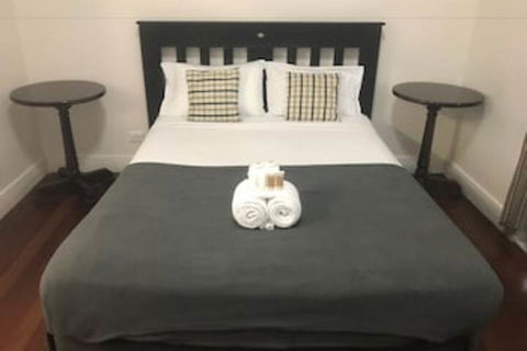 The Irish Village - Perth Resorts 0