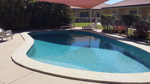 Emerald Explorers Inn - Accommodation Perth 3