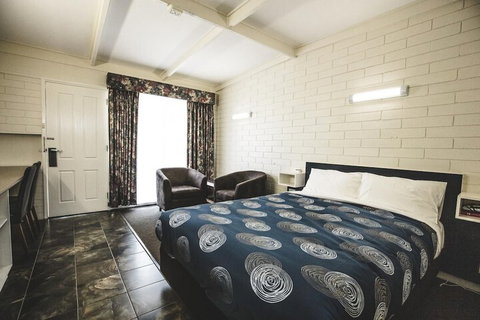 Central Highlands Motor Inn - Accommodation Perth 3