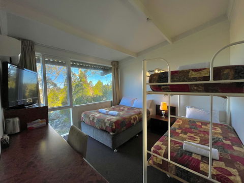 High Country Motel - Accommodation Perth 6