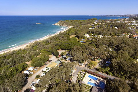 Sapphire Beach Holiday Park - Accommodation Perth 2