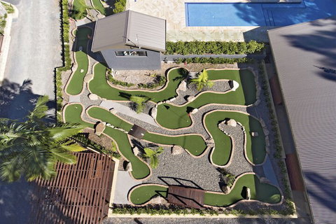 Sapphire Beach Holiday Park - Accommodation Perth 3