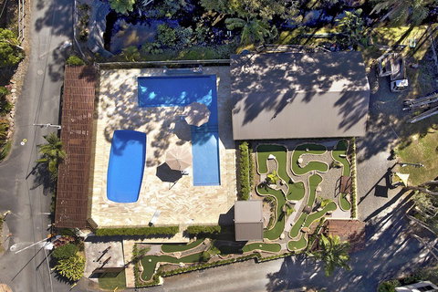 Sapphire Beach Holiday Park - Accommodation Perth 1