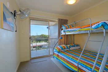 Pacific Royale Holiday Apartment 313 - Accommodation Perth 0