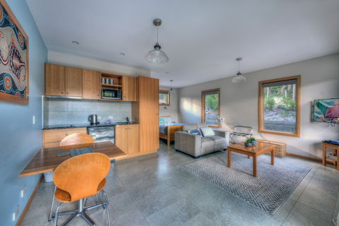 Freycinet Stone Studio 4 - Accommodation Perth 3