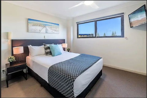 Gold Coast Apartment At Sandcastles On Broadwater - Accommodation Perth 7
