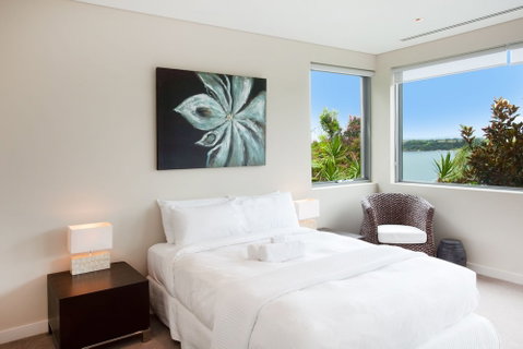 Luxurious Waterfront (ifr698) - Accommodation Perth 0