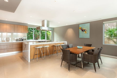 Luxurious Waterfront (ifr698) - Accommodation Perth 5