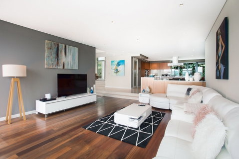 Luxurious Waterfront (ifr698) - Accommodation Perth 4