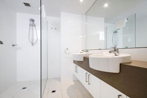 Fairshore 12 - Accommodation Perth 5