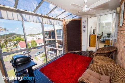 Thurlow 13 / 2 - Accommodation Perth 3