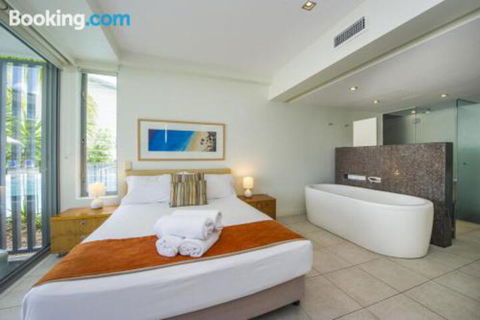 Blue On Blue Apartment 1011 - Perth Resorts 6