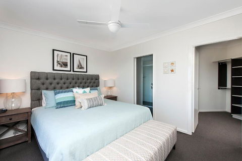 Mollymook Beachfront Penthouse 9 - Accommodation Perth 4