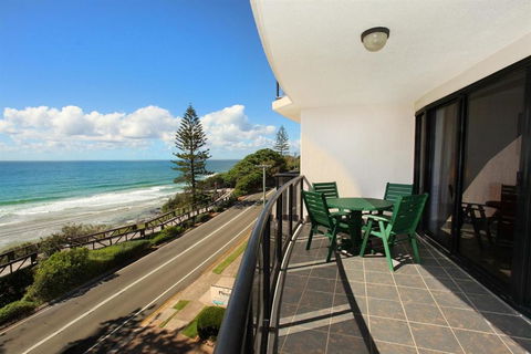 Unit 8 Phoenix Apartments 1736 David Low Way Coolum Beach LINEN INCLUDED 500 BOND - Perth Resorts 4