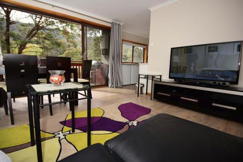 Mowamba D1 - Perth Resorts 3
