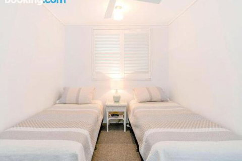 Craigmore On The Beach Unit 13 Views Views - Accommodation Perth 4