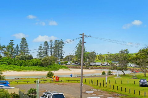 Bellhaven 1 17 Willow Street - Accommodation Perth 3