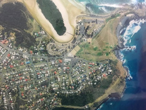 Beachfront 1 25 Willow Street - Accommodation Perth 1