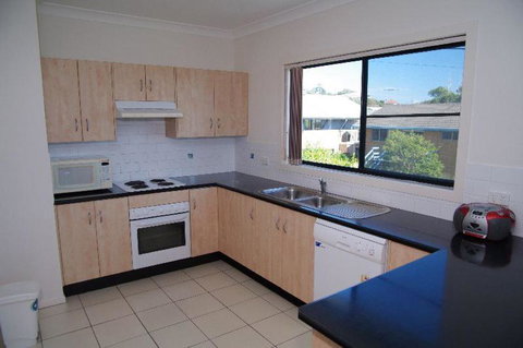 Dolphin Court 1 1 Gowing Street - Accommodation Perth 3