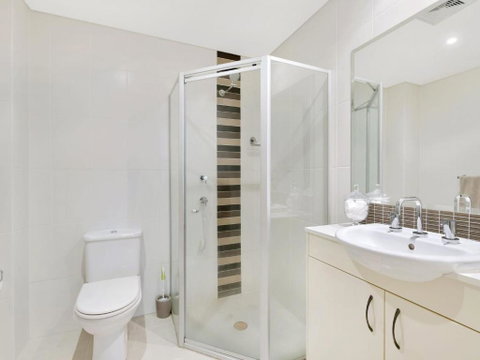 Ocean Views Unit 15 The Entrance NSW - Accommodation Perth 5