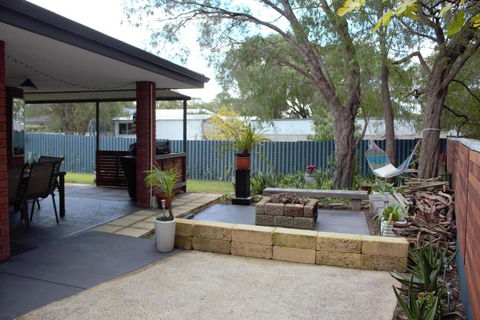 Abbey Beach Cottage - Accommodation Perth 4