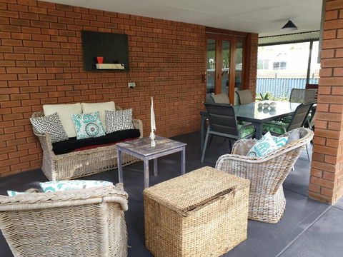 Abbey Beach Cottage - Accommodation Perth 3