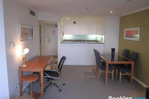 Quay West 2007 - Accommodation Perth 5