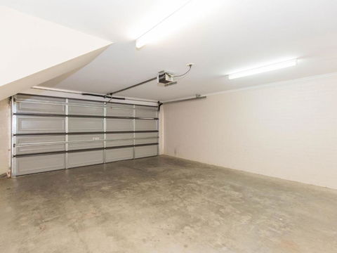 Boronia 5 / 30 Nettin Circuit - Accommodation Perth 1