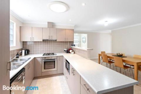 Beach Resort Chalet - Accommodation Perth 4