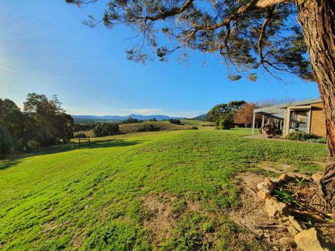 GRACEDALE HILLS HOMESTEAD - Accommodation Perth 6